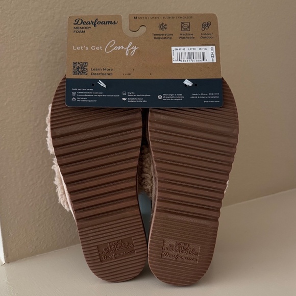 Dearfoams Memory Foam Furry Slippers Slip On - Picture 3 of 3